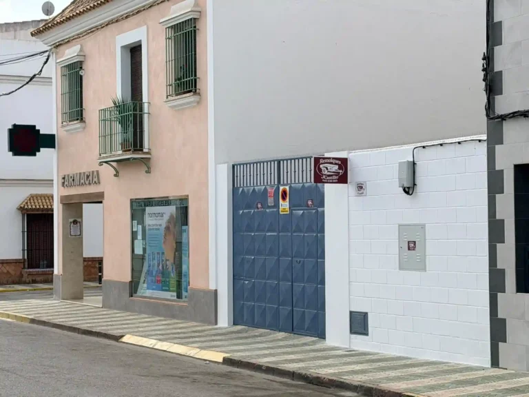 Centro de entrega de remolques JCastillo en Alcolea del Rio cerca de Sevilla